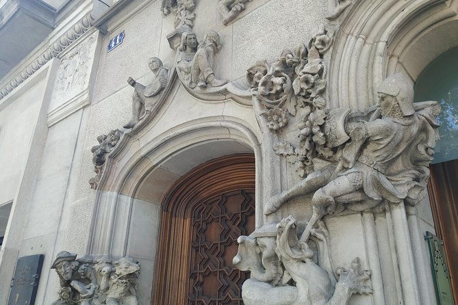 half-day-barcelona-private-walking-tour