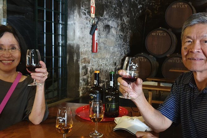 half-day-porto-and-beach-side-small-group-tour-with-tastings