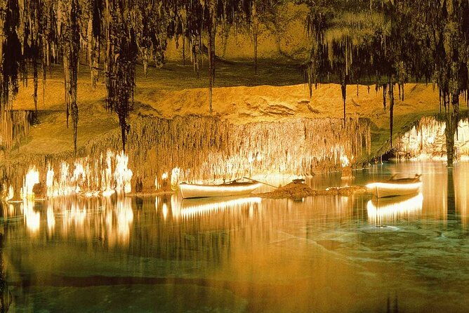 half-day-tour-bus-to-the-caves-of-drach-2