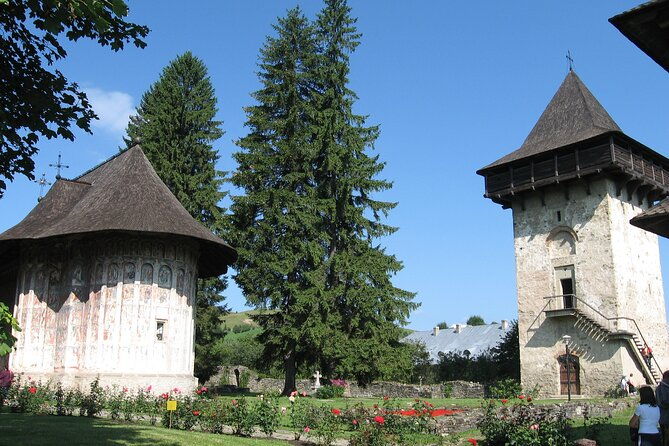 half-day-tour-to-bucovina-painted-monasteries