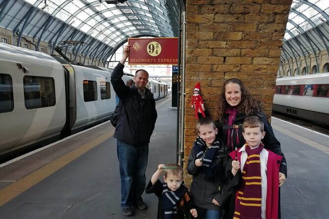 harry-potters-magical-black-taxi-tour-london-4