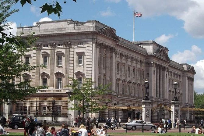 highlights-of-london-private-taxi-tour-2