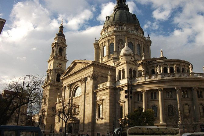 historical-and-cultural-guided-tour-of-budapest