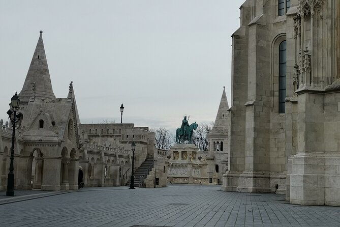 historical-and-cultural-walking-tour-in-budapest
