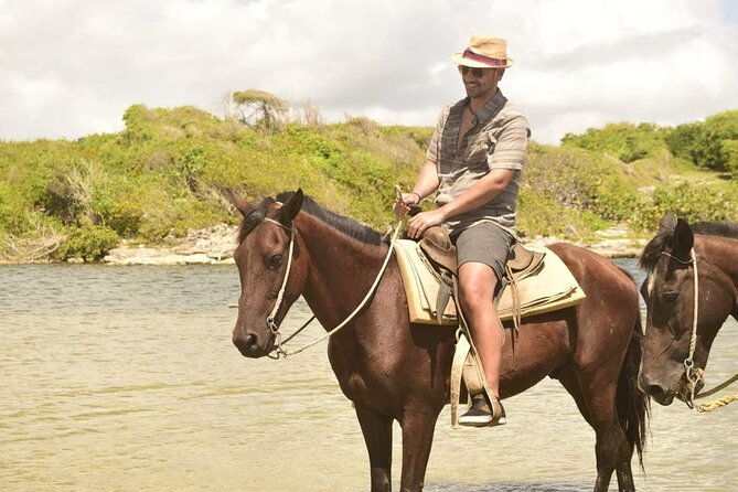 horseback-riding-along-macao-beach-from-punta-cana