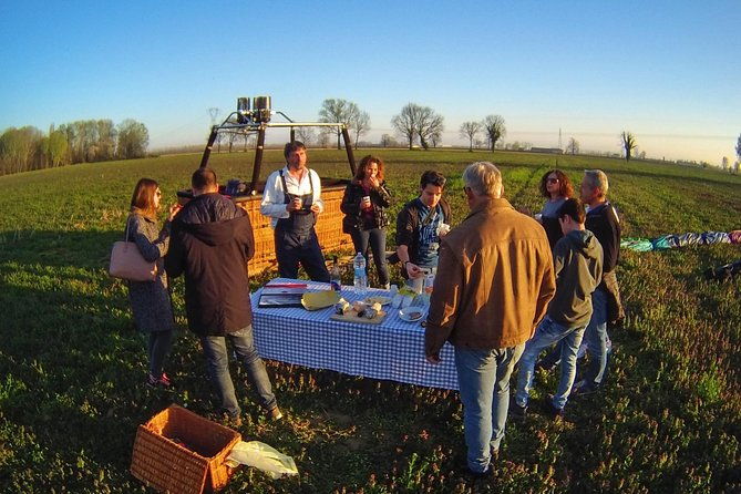 hot-air-balloon-flight-milan-weekend