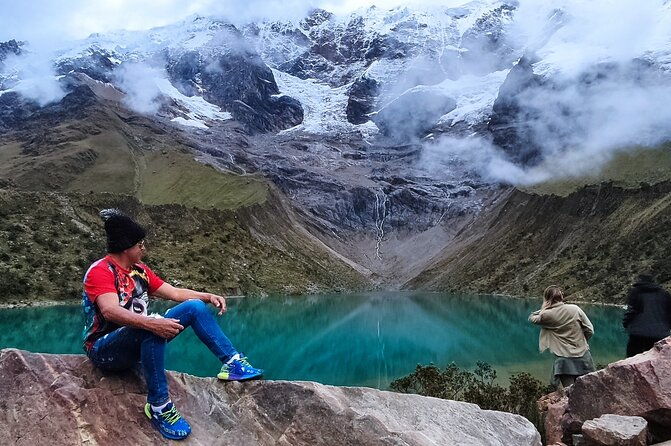 humantay-lagoon-5