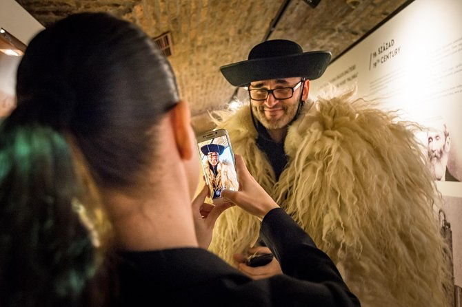 hungarian-gastro-cellar-assisted-tasting-options