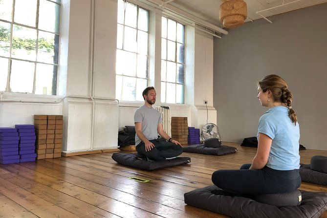 in-person-meditation-class
