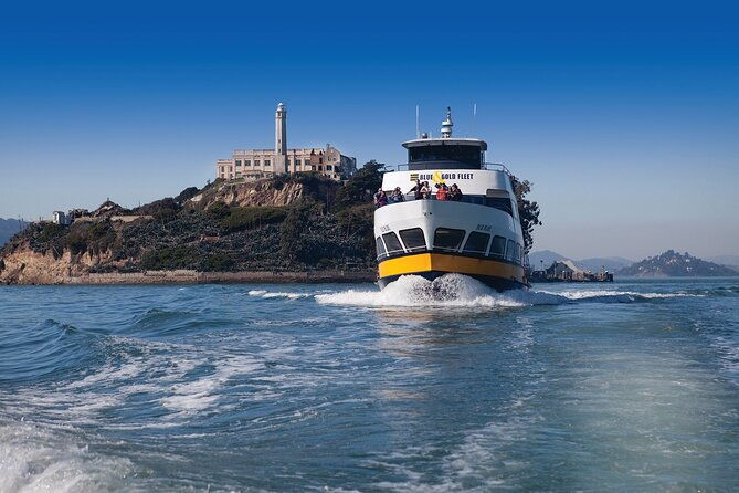 inside-alcatraz-prison-and-under-the-golden-gate-bridge