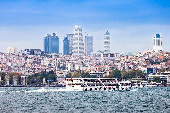 istanbul-bosphorus-cruise-tour-w-dolmabahce-palace-golden-horn-private-guide