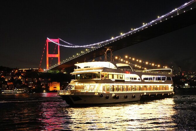 istanbul-luxury-dinner-traditional-dance-bosphorus-cruise