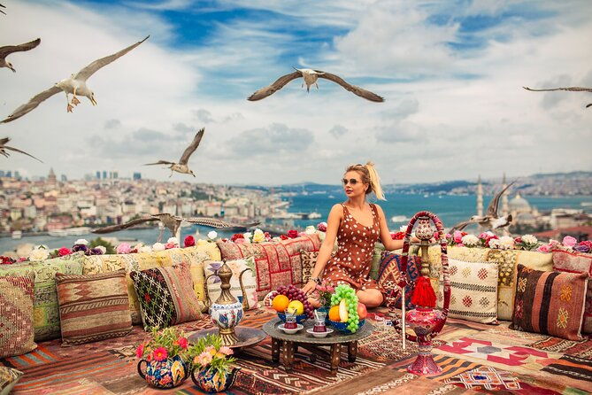 istanbul-rooftop-photoshoot-with-flying-dress-2