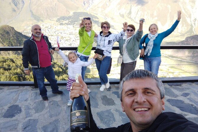 kazbegi-ananuri-gudauri-and-zhinvali-group-tour