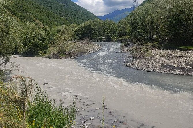 kazbegi-gudauri-ananuri-full-day-group-tour
