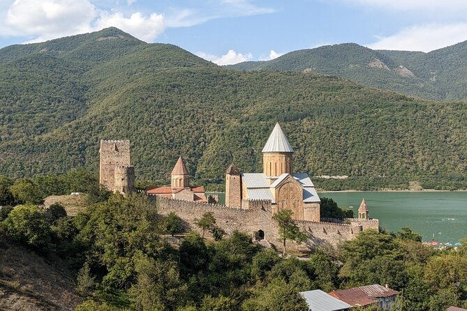 kazbegi-gudauri-and-ananuri-mountains-private-day-trip