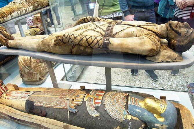 kids-families-tour-of-london-british-museum-with-exclusive-guide