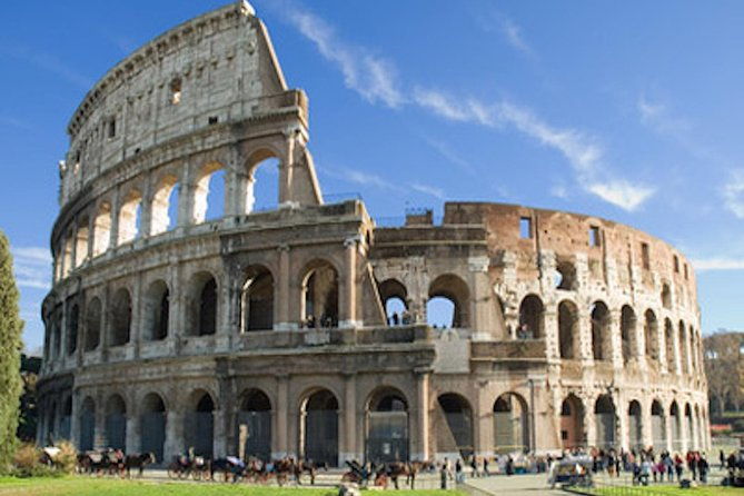 kids-private-tour-of-colosseum-with-gladiator-entrance-and-ancient-rome