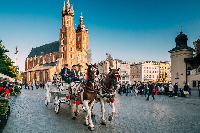 krakow-city-tour-by-electric-car