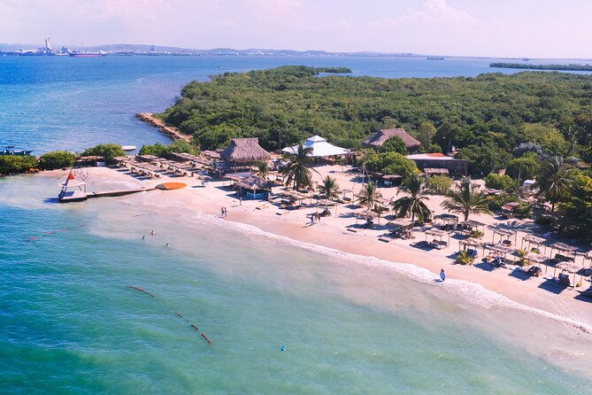 la-punta-cartagena-beach-club