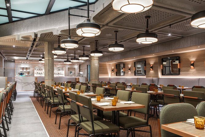 Las Vegas Night Flight With Dinner at Matteo Ristorante