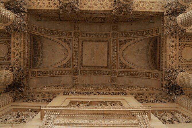 latin-quarter-2-hour-private-walking-tour-2