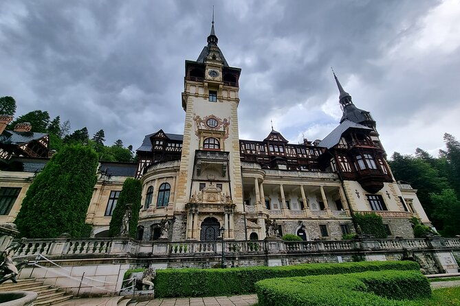 legends-stories-from-transylvania-2-castles-brasov-old-town