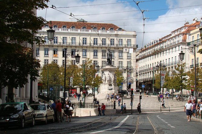 lisbon-3-hour-bohemian-walking-tour-of-chiado-and-bairro-alto