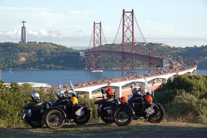 lisbon-el-cristo-rei-motorcycle-side-car-tour