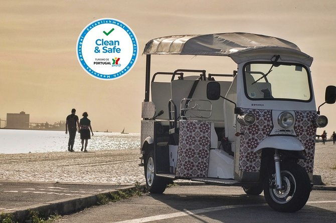 lisbon-viewpoints-tuk-tuk-tour