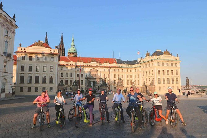 live-guided-180-min-glorious-e-scooter-and-ebike-tour-2
