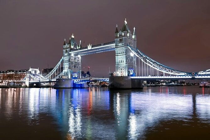 london-bridges-at-night-private-illuminated-tour