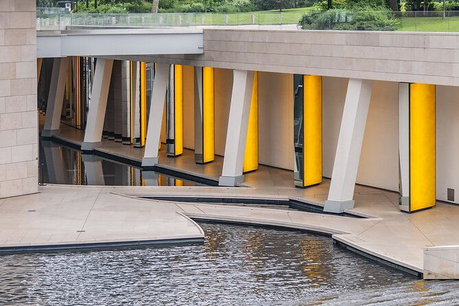 louis-vuitton-foundation-premium-entry-with-jardin-acclimation