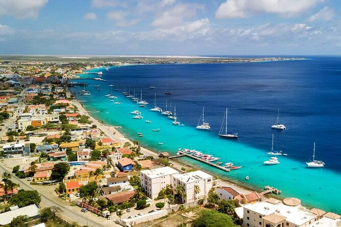 lucs-private-group-bonaire-open-bus-tour
