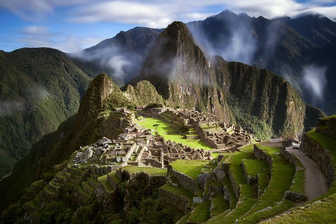 machu-picchu-by-train-day-trip
