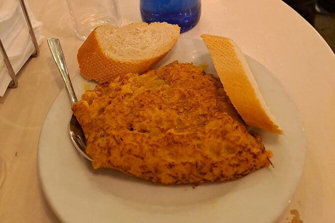 madrid-food-tour-with-tapas-drinks-with-a-local