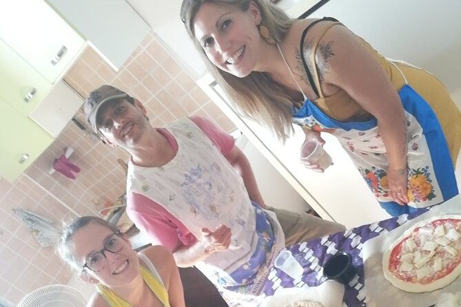 mamma-mia-authentic-italian-pizza-making-class