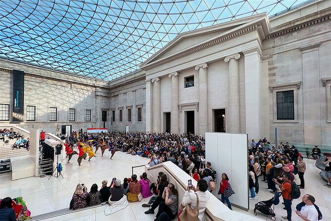 marvels-at-the-british-museum-rosetta-stone-parthenon-mummies