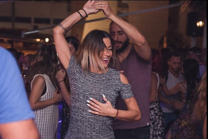 miami-salsa-lovers-dance-experience