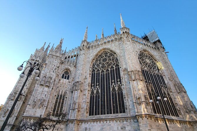 milan-cathedral-guided-tour-and-rooftop-2