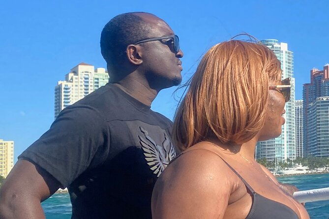 millionaire-homes-miami-favorite-boat-cruise