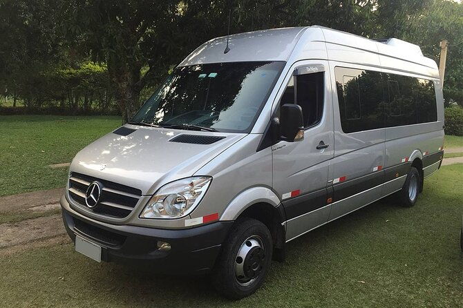 minivan-airport-private-transfer-to-or-from-rio-de-janeiro