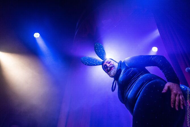 miss-behaves-mavericks-variety-show-at-the-plaza-hotel