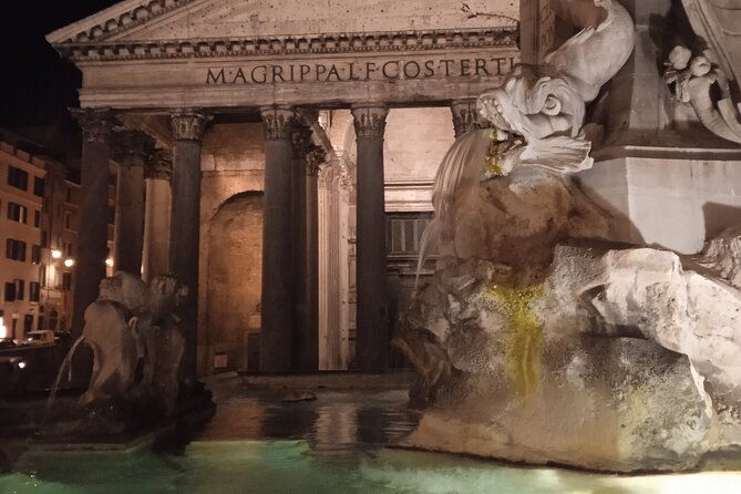 moonlight-walking-tour-in-the-heart-of-the-imperial-baroque-rome
