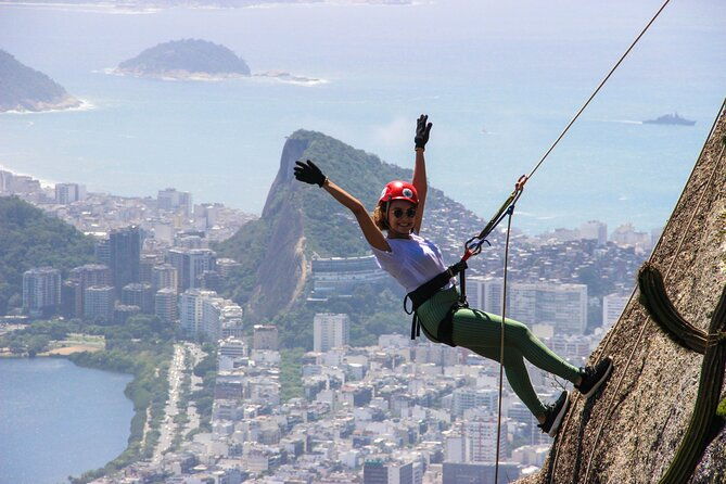morro-dois-irmaos-hiking-vidigal-favela-tour