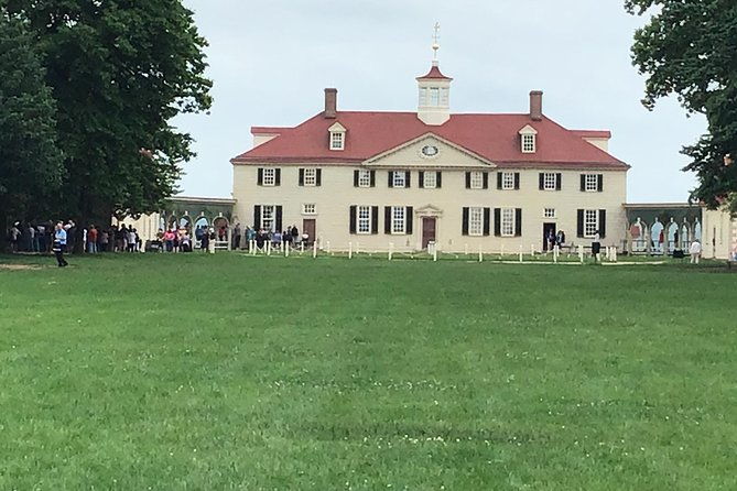 mount-vernon-historical-walking-tour-with-transportation-from-dc