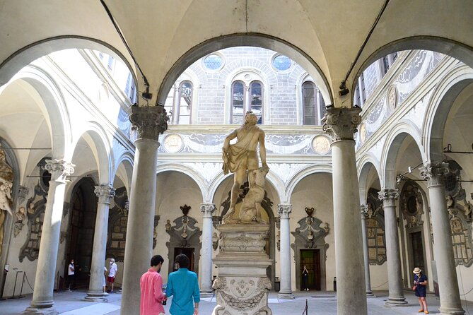 mysteries-of-medici-small-group-tour-2