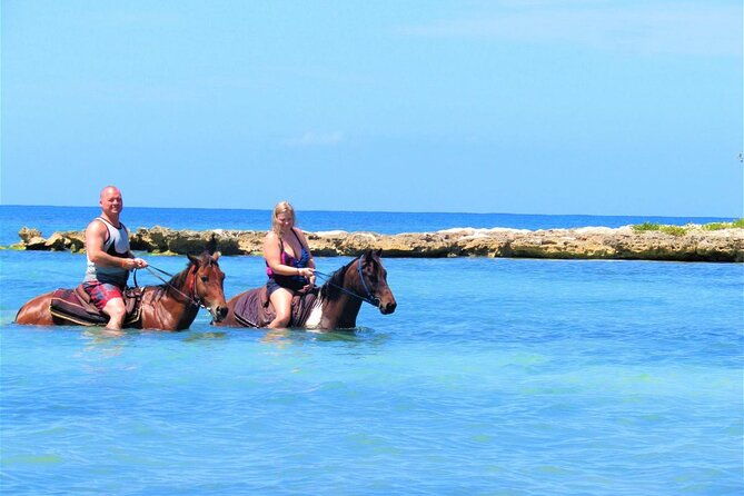 negril-45-minute-guided-horseback-ride-and-swim
