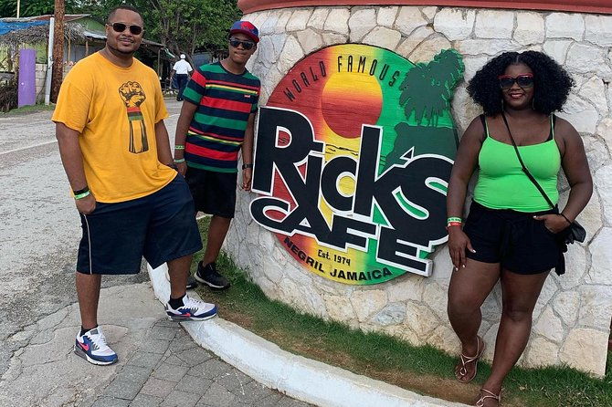 negril-7-mile-beach-ricks-cafe-sunset-tour-private