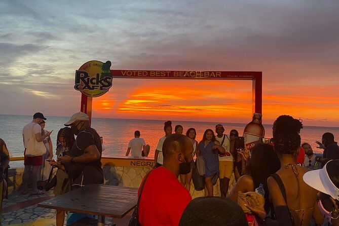 negril-seven-miles-beach-and-ricks-cafe-tour